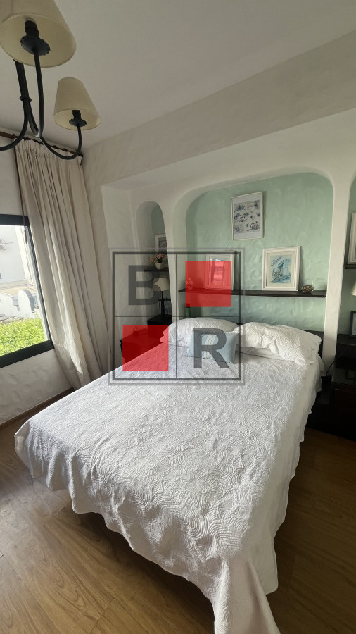 Apartamento ID.1010 - VENTA y ALQUILER INVERNAL, Mansa frente a ENJOY , 5 dormitorios
