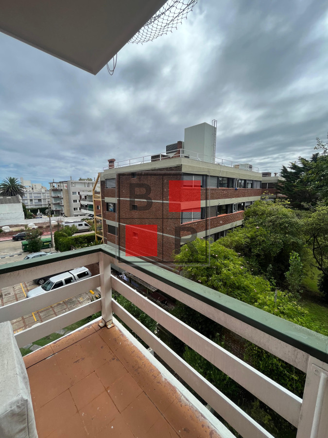 Apartamento ID.1087 - APARTAMENTO TEMPORADA 3 DORM PENINSULA