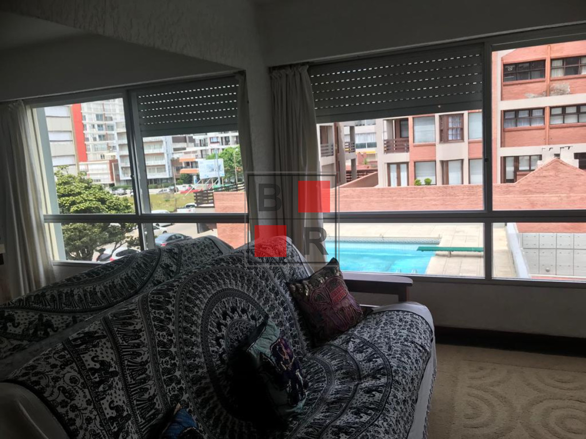 Apartamento ID.745 - VENTA APARTAMENTO, Zona Península, 1 dormitorio