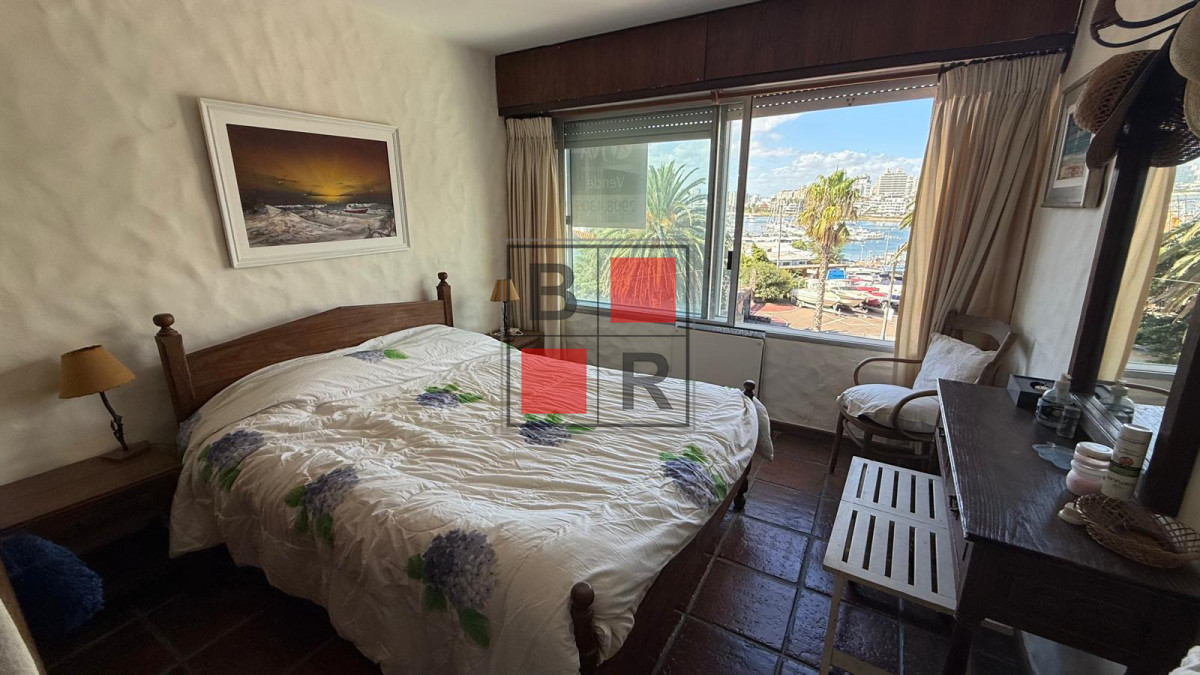 Apartamento ID.1401 - VENTA APARTAMENTO EN PUERTO PUNTA DEL ESTE