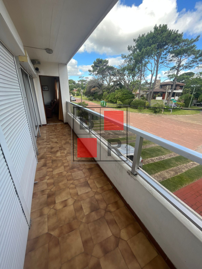 Apartamento ID.42 - ALQUILER TEMPORADA PARADA 9 MANSA 2 dormitorios 2 baños 