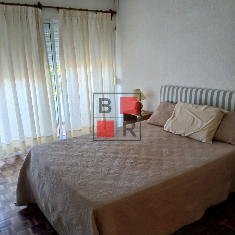 Apartamento ID.42 - ALQUILER TEMPORADA PARADA 9 MANSA 2 dormitorios 2 baños 