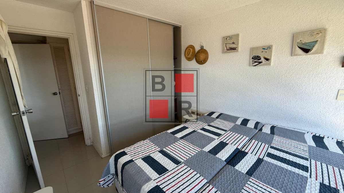 Apartamento ID.1161 - Apto de 2 domr. ubicado en primera linea de la mansa 