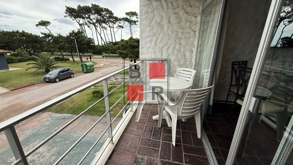 Apartamento ID.1169 - Mansa primera línea Monoambiente para 4 personas