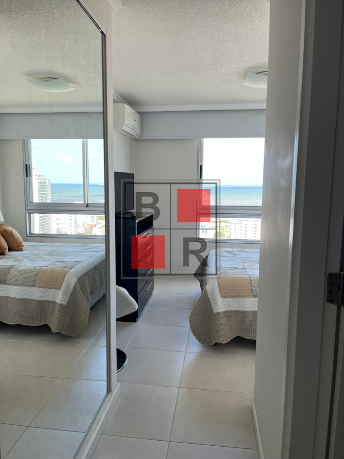 Apartamento ID.143 - ALQUILER TEMPORADA Apto 3 dormitorios Torre con amenities