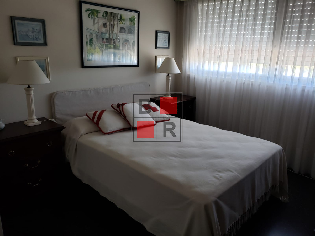 Apartamento ID.72 - Alquiler TEMPORADA, Apato. 2 Dormitorios Zona Mansa.