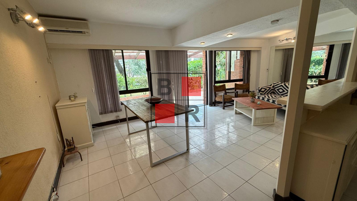 Apartamento ID.1160 - Hermoso apto. de 2 dormitorios en excelente ubicación 