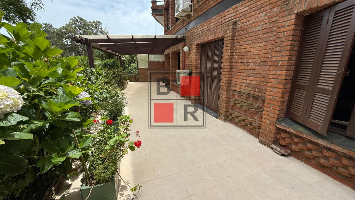 Apartamento ID.1160 - Hermoso apto. de 2 dormitorios en excelente ubicación 