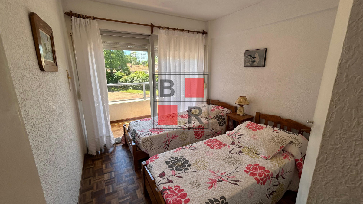 Apartamento ID.42 - ALQUILER TEMPORADA PARADA 9 MANSA 2 dormitorios 2 baños 