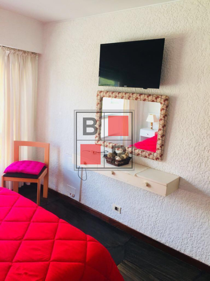 Apartamento ID.745 - VENTA APARTAMENTO, Zona Península, 1 dormitorio
