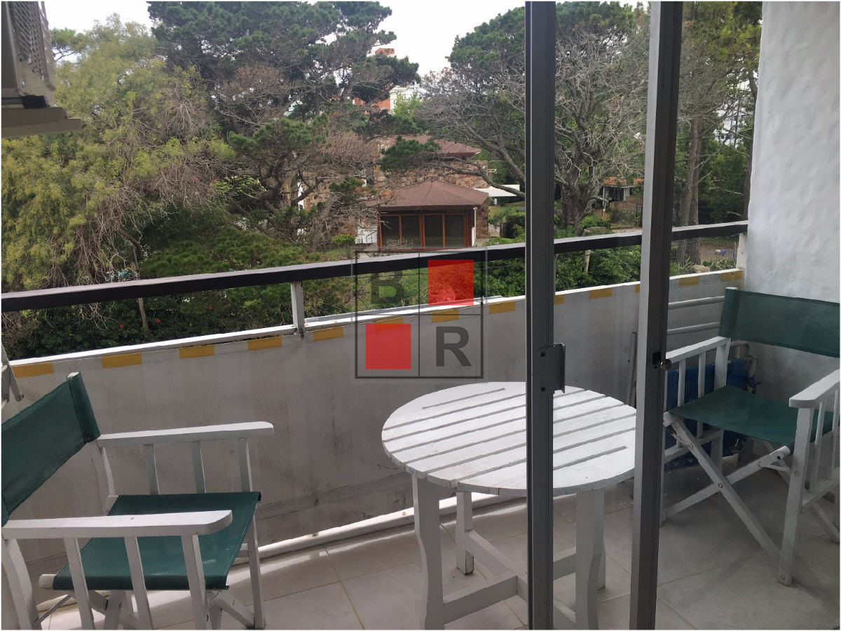 Apartamento ID.136 - VENTA APARTAMENTO, Zona Mansa, 1 dormitorio