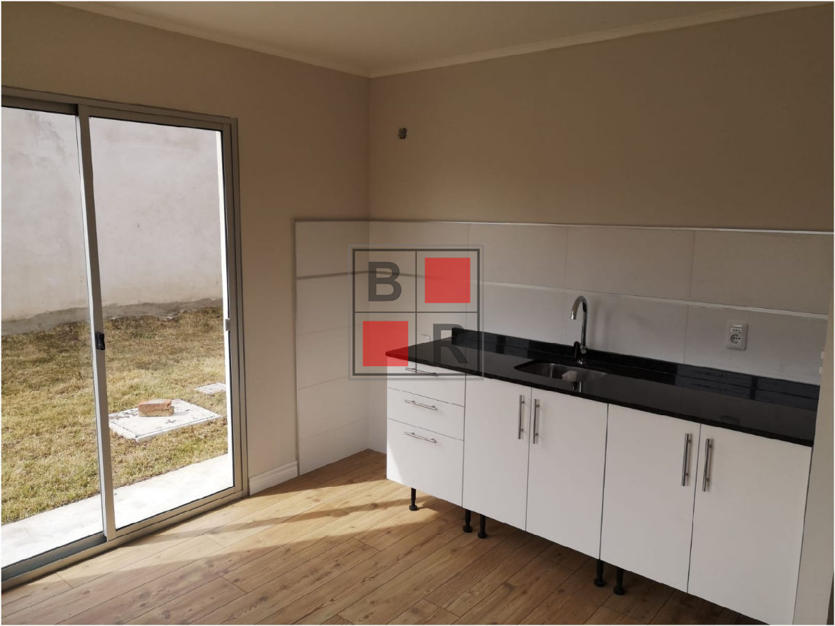 Apartamento ID.209 - ALQUILER ANUAL Apto. Zona Altos de la Laguna, 2dormitorio