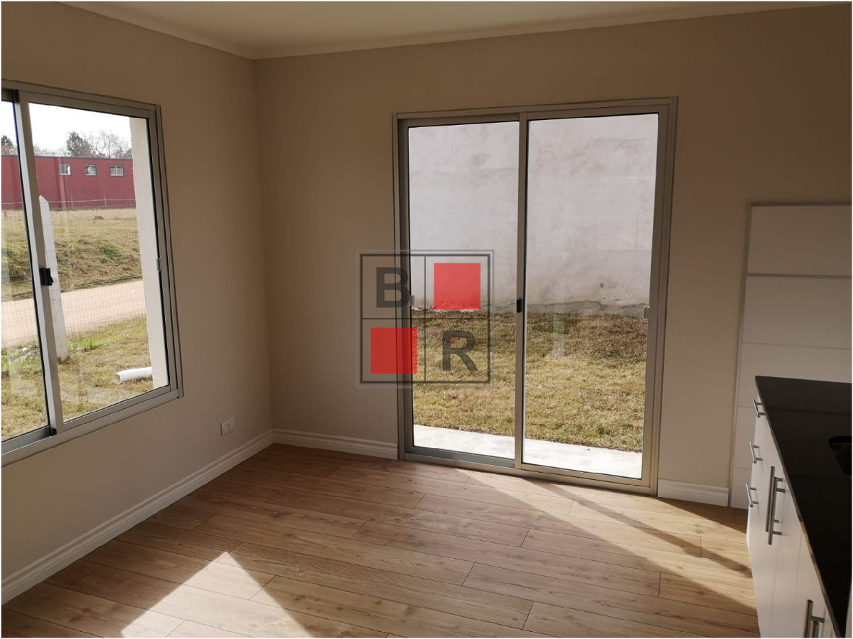 Apartamento ID.209 - ALQUILER ANUAL Apto. Zona Altos de la Laguna, 2dormitorio