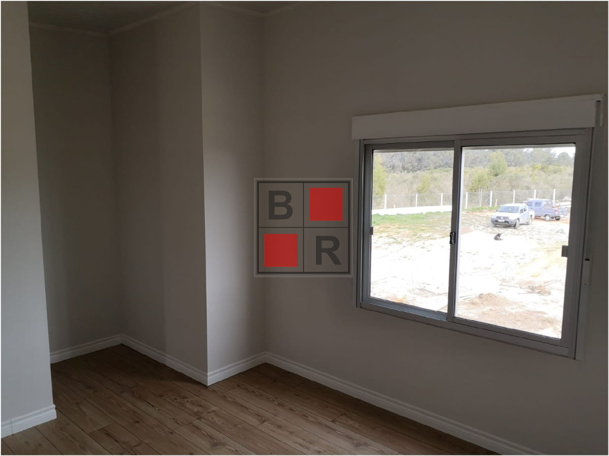 Apartamento ID.209 - ALQUILER ANUAL Apto. Zona Altos de la Laguna, 2dormitorio