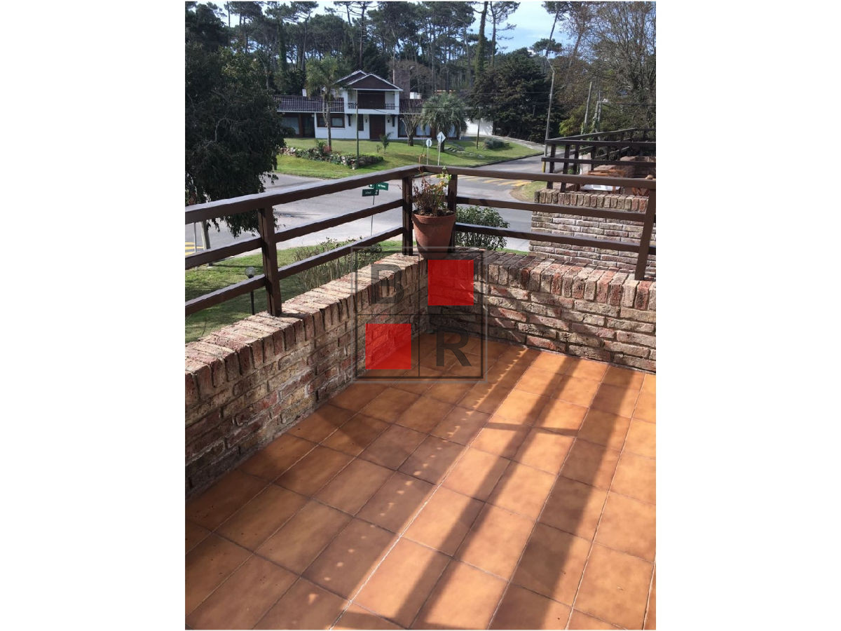 Apartamento ID.83 - Alquiler TEMPORADA, Apato. 2 Dormitorios Zona Mansa.
