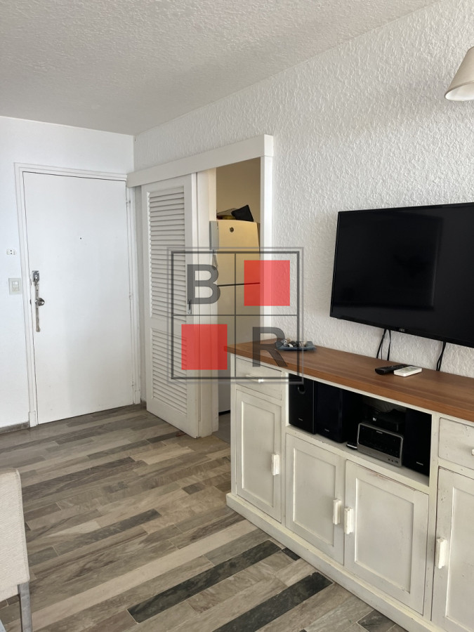Apartamento ID.883 - Alquiler temporada vista a Mansa 2 dormitorios