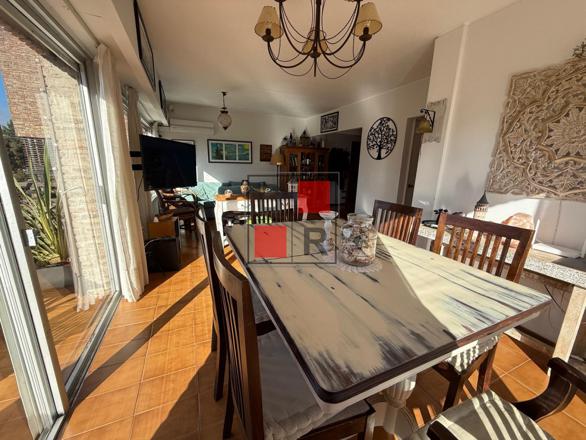 Apartamento ID.1362 - VENTA MANSA 3 DORMITORIOS CON TERRAZA