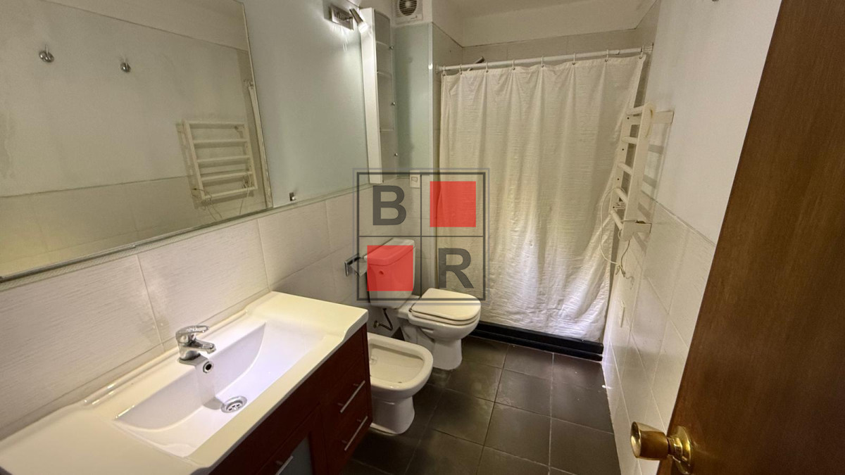 Apartamento ID.1160 - Hermoso apto. de 2 dormitorios en excelente ubicación 