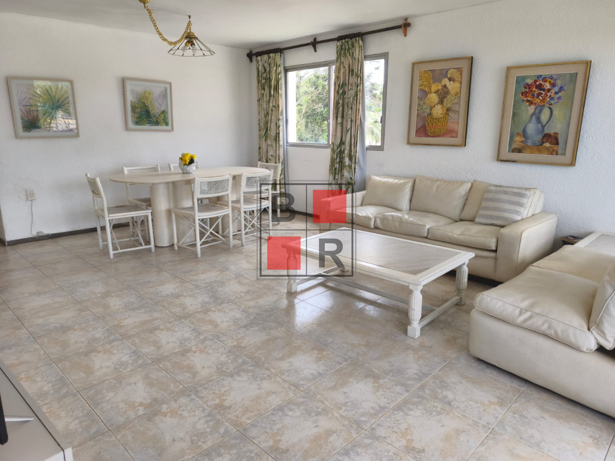 Apartamento ID.200 - Venta Apartamento 3 Dormitorios Zona Mansa.