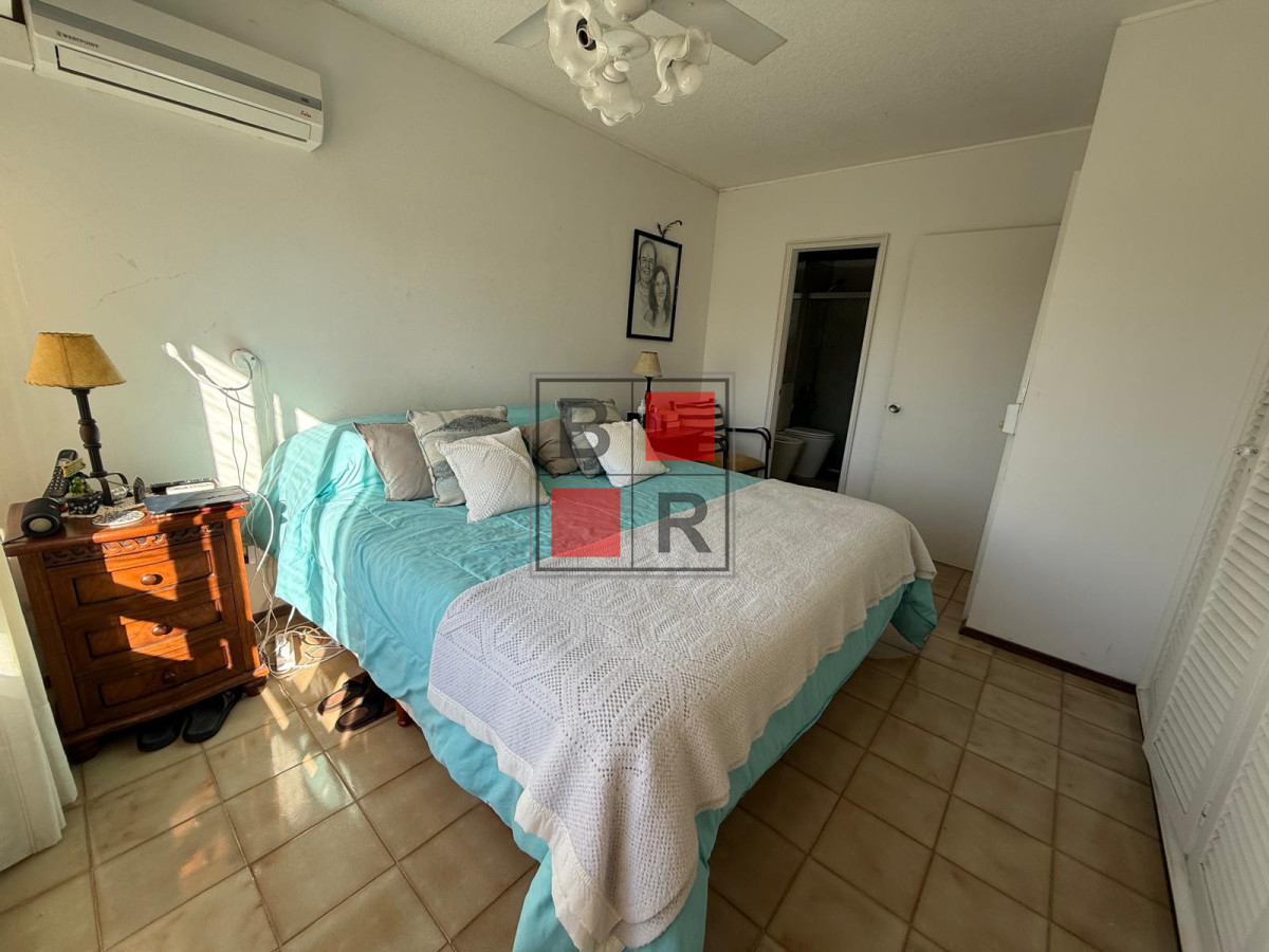 Apartamento ID.1362 - VENTA MANSA 3 DORMITORIOS CON TERRAZA