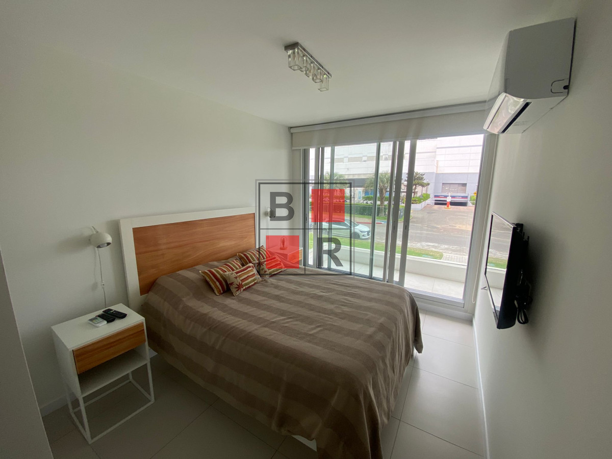Apartamento ID.657 - ALQUILER SEMANA DE TURISMO Apto frente a Enjoy