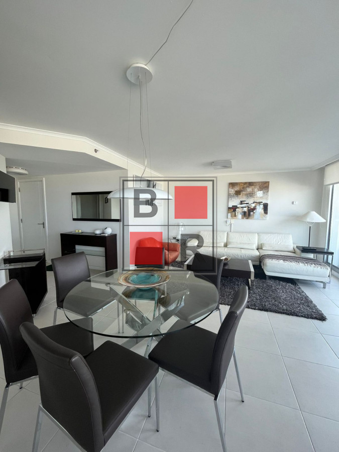 Apartamento ID.143 - ALQUILER TEMPORADA Apto 3 dormitorios Torre con amenities