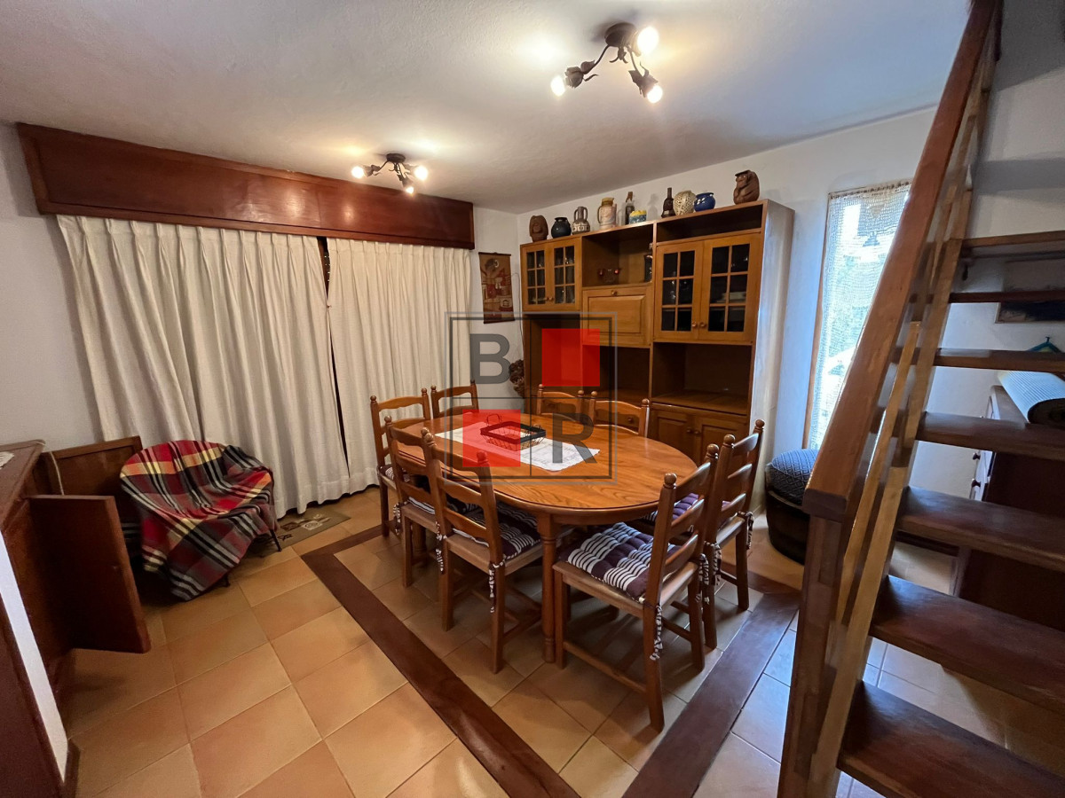 Casa ID.1162 - Hermosa casa de 2 dormitorios a pasos de la mansa 