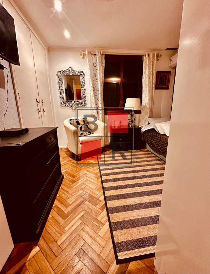 Casa ID.1207 - OPORTUNIDAD DE VENTA MANSA- Chalet de 5 dormitorios 