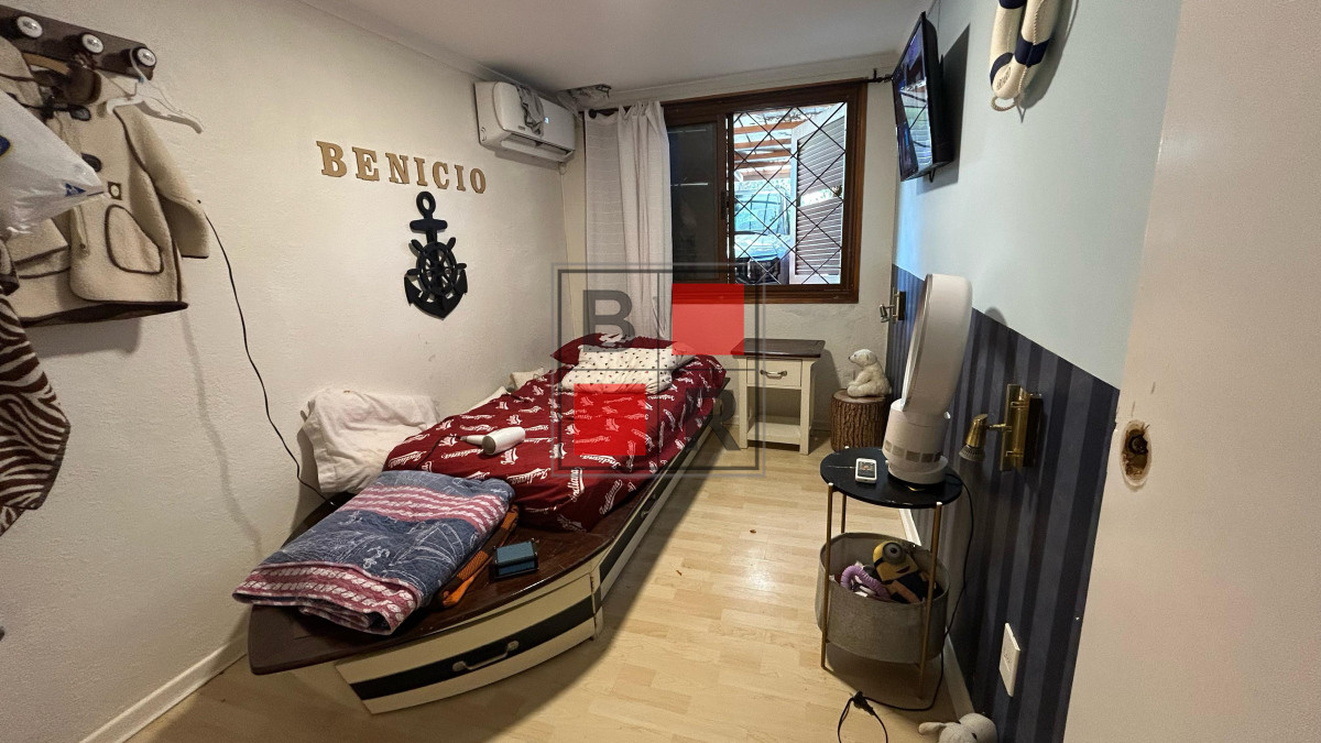 Casa ID.1207 - OPORTUNIDAD DE VENTA MANSA- Chalet de 5 dormitorios 