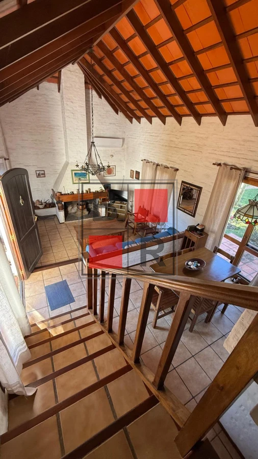 Casa ID.1336 - VENTA CASA CON PISCINA PINARES