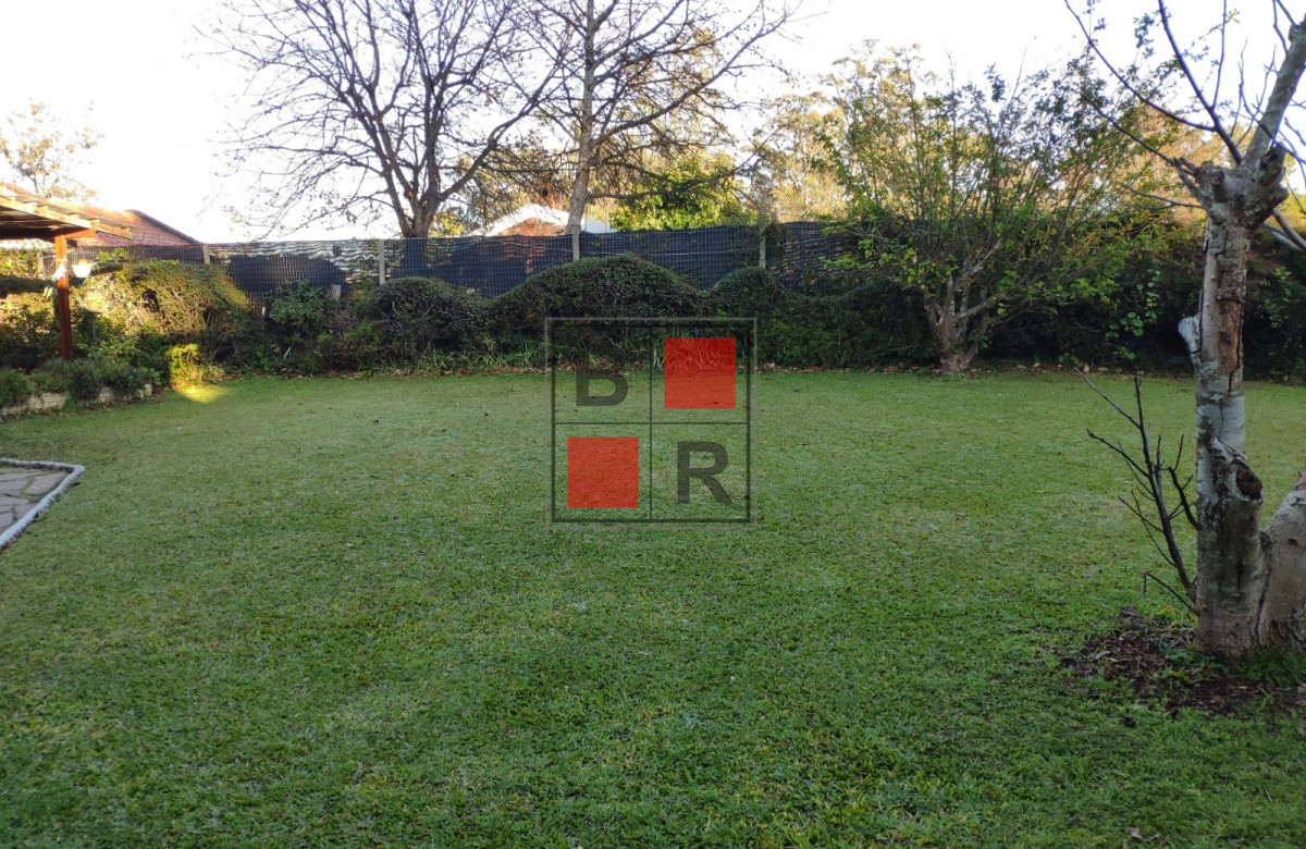 Casa ID.528 - Alquiler de Temporada, casa 4 dorm. Pinares