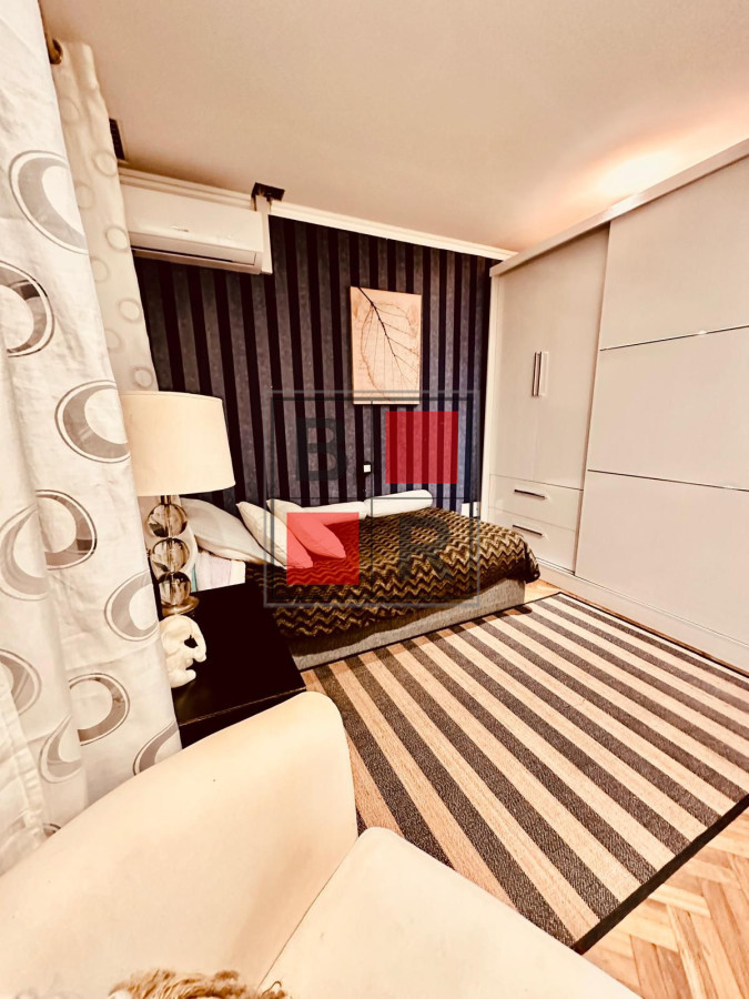 Casa ID.1207 - OPORTUNIDAD DE VENTA MANSA- Chalet de 5 dormitorios 