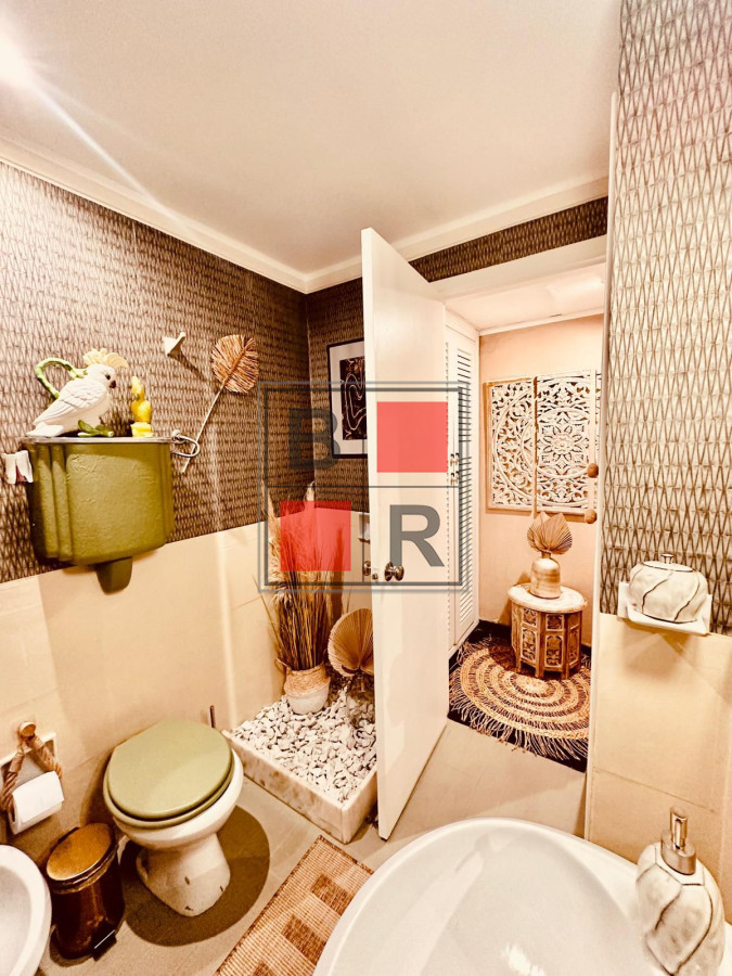 Casa ID.1207 - OPORTUNIDAD DE VENTA MANSA- Chalet de 5 dormitorios 