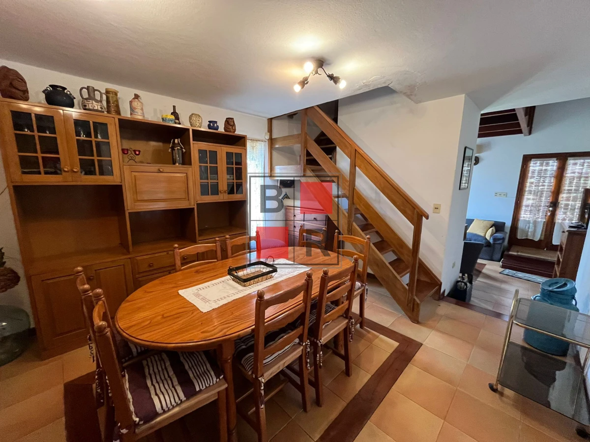 Casa ID.1162 - Hermosa casa de 2 dormitorios a pasos de la mansa 
