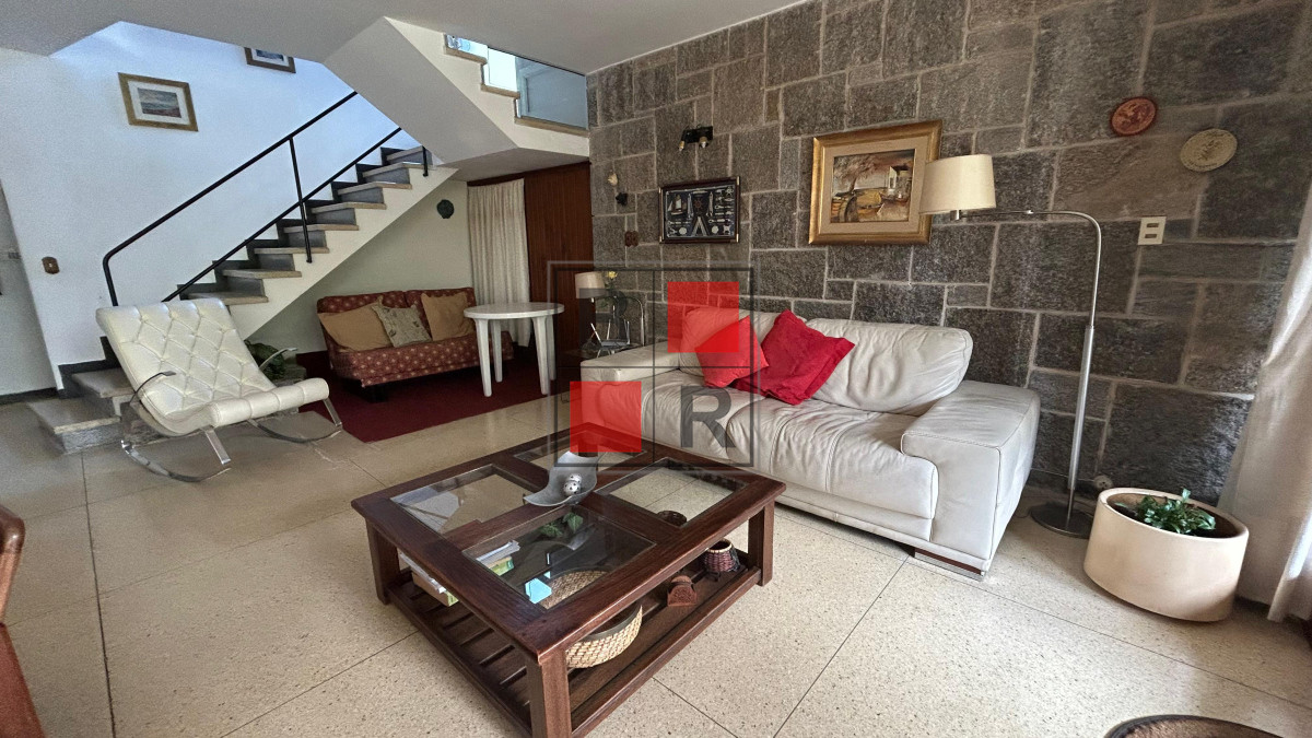 Casa ID.310 - Alquiler temporada MANSA , casa 4 dorm, 2 baños+toalette