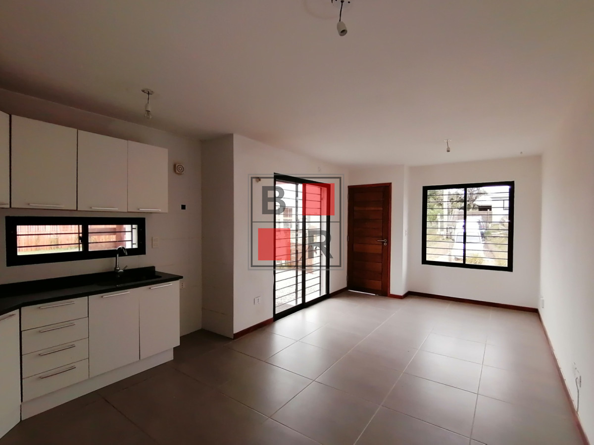Casa ID.397 - VENTA CASA PH LAUSANA-VALLE DI SARONNO