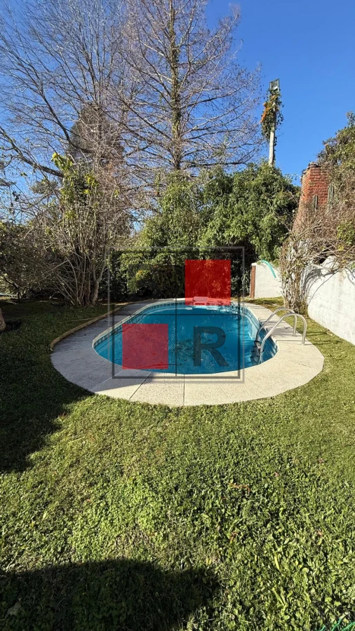 Casa ID.1336 - VENTA CASA CON PISCINA PINARES