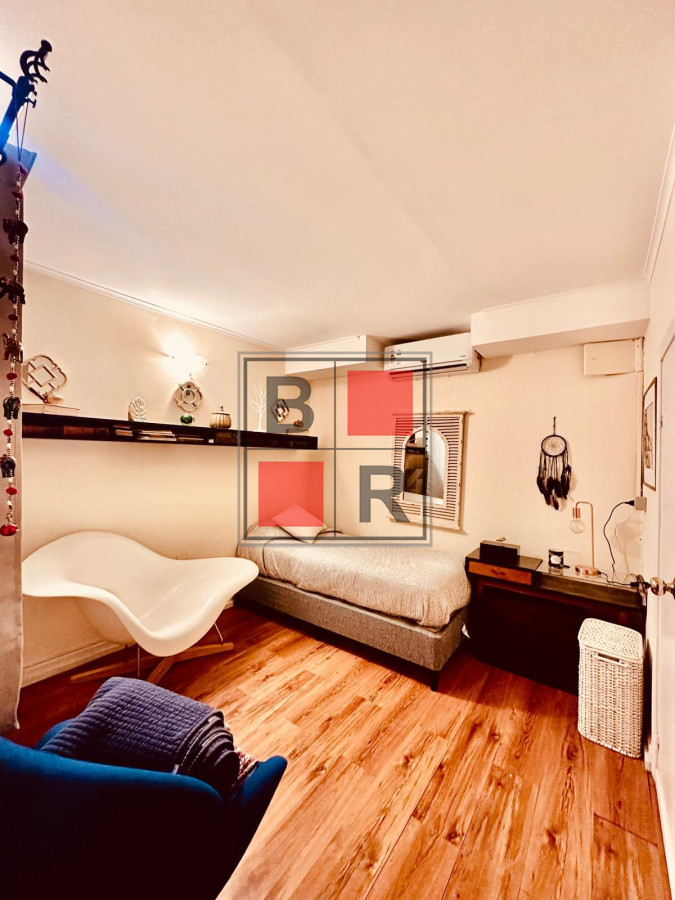 Casa ID.1207 - OPORTUNIDAD DE VENTA MANSA- Chalet de 5 dormitorios 