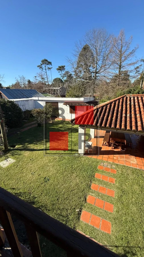 Casa ID.1336 - VENTA CASA CON PISCINA PINARES