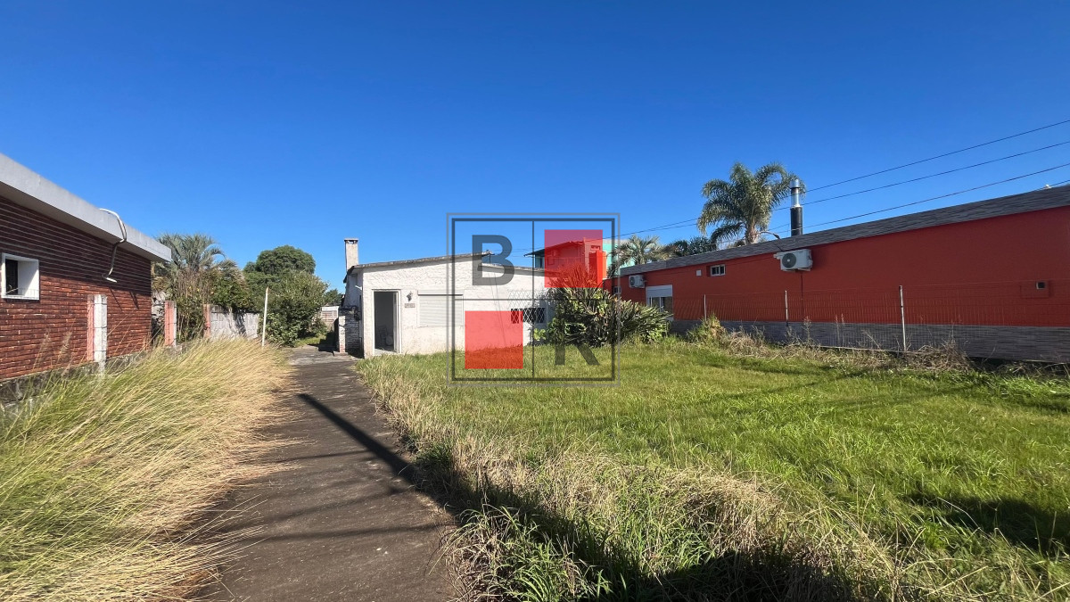 Casa ID.1033 - CASA 4 dorm en SAN CARLOS