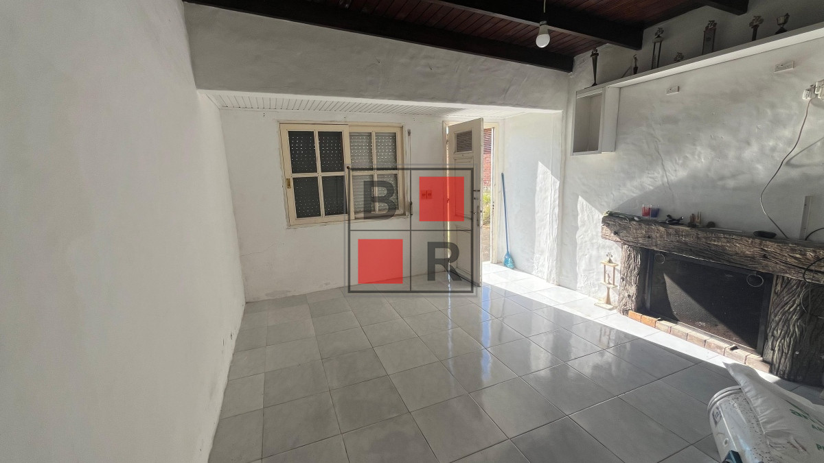 Casa ID.1033 - CASA 4 dorm en SAN CARLOS