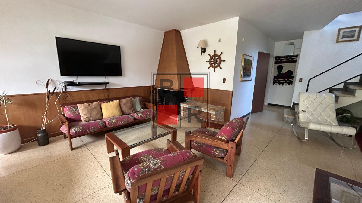 Casa ID.310 - Alquiler temporada MANSA , casa 4 dorm, 2 baños+toalette