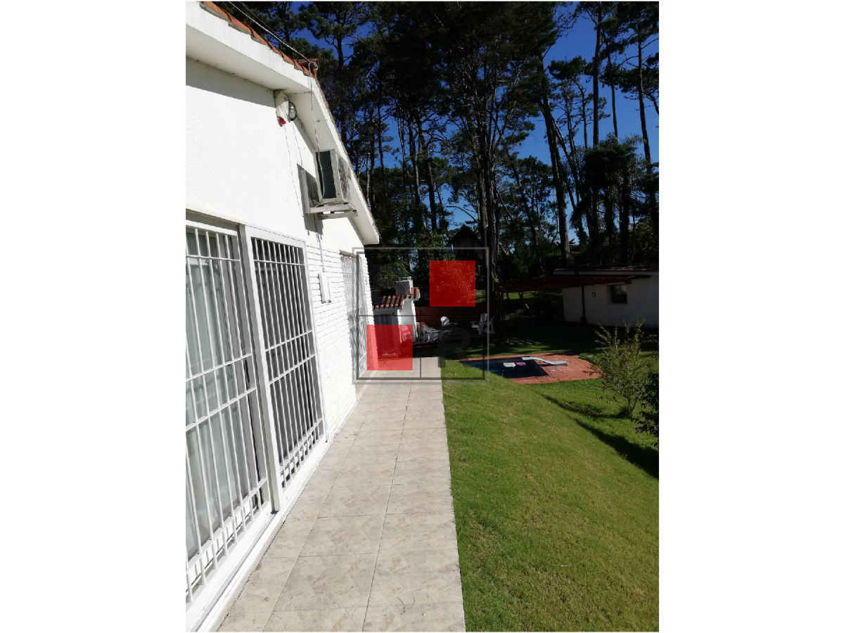Casa ID.367 - Alquiler TEMPORADA, Casa 4 Dormitorios Zona Mansa.