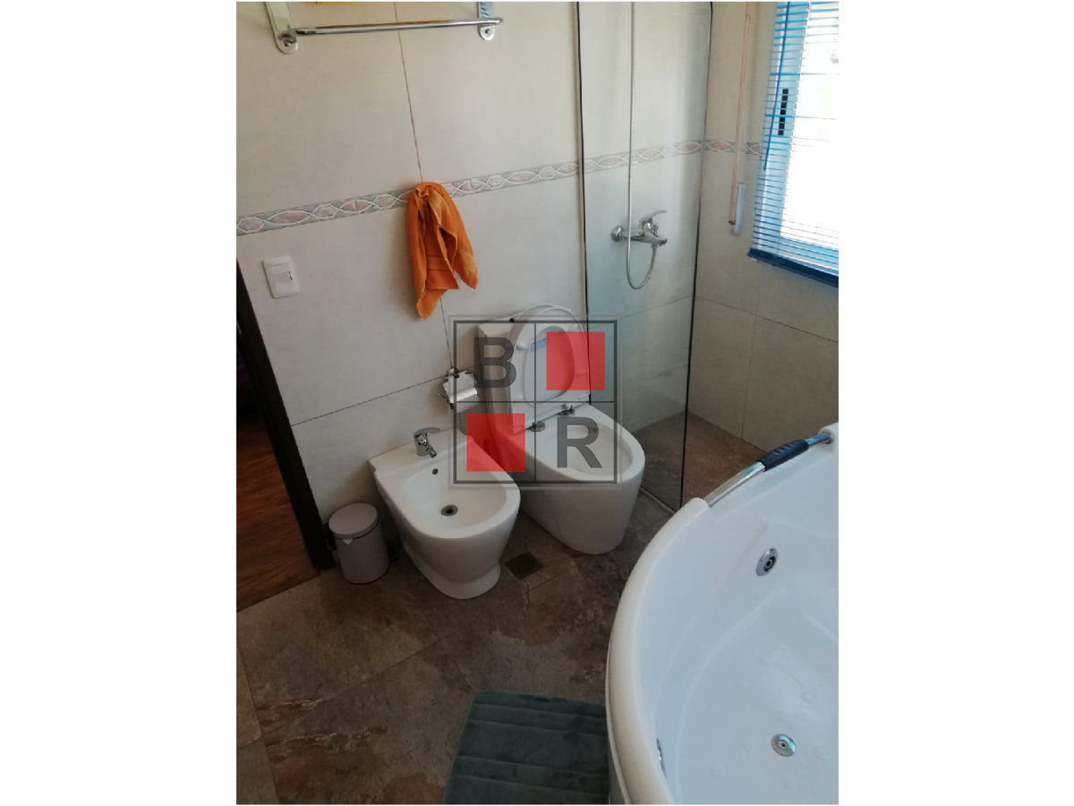 Casa ID.367 - Alquiler TEMPORADA, Casa 4 Dormitorios Zona Mansa.
