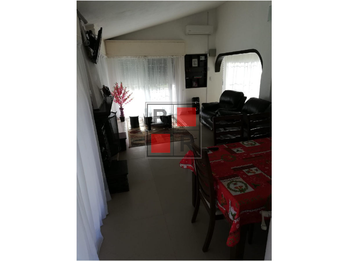 Casa ID.367 - Alquiler TEMPORADA, Casa 4 Dormitorios Zona Mansa.