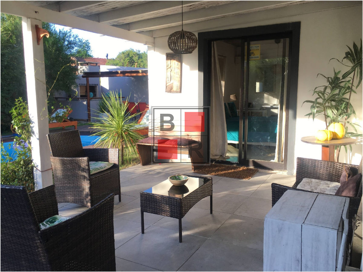 Casa ID.382 - VENTA CASA, 3 dormitorios, Lausana