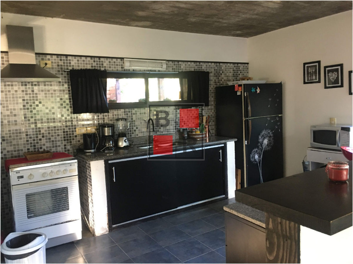 Casa ID.382 - VENTA CASA, 3 dormitorios, Lausana