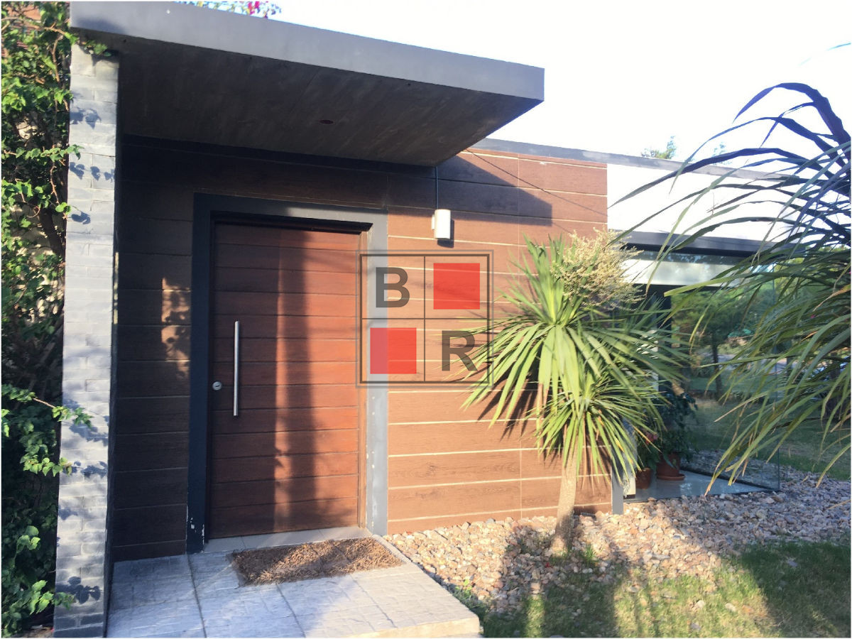 Casa ID.382 - VENTA CASA, 3 dormitorios, Lausana