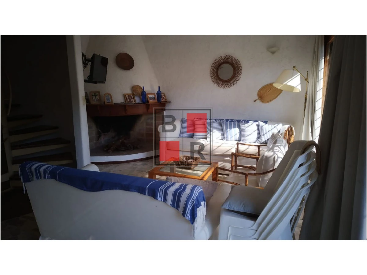 Casa ID.389 - ALQUILER ANUAL A PASOS DE PUNTA SHOPPING