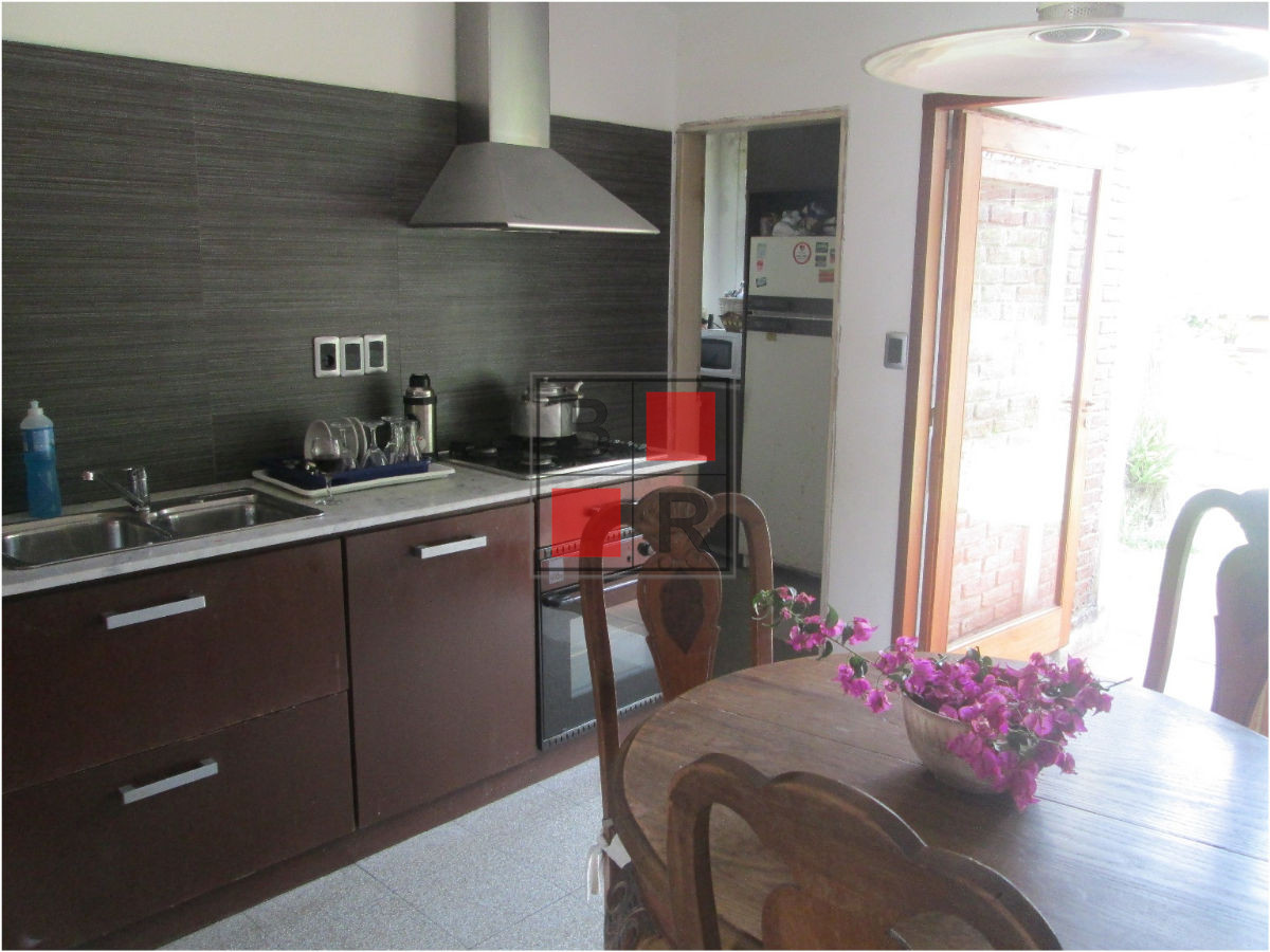 Casa ID.296 - Alquiler TEMPORADA, casa 3 Dorm, 2 baños Zona Mansa.